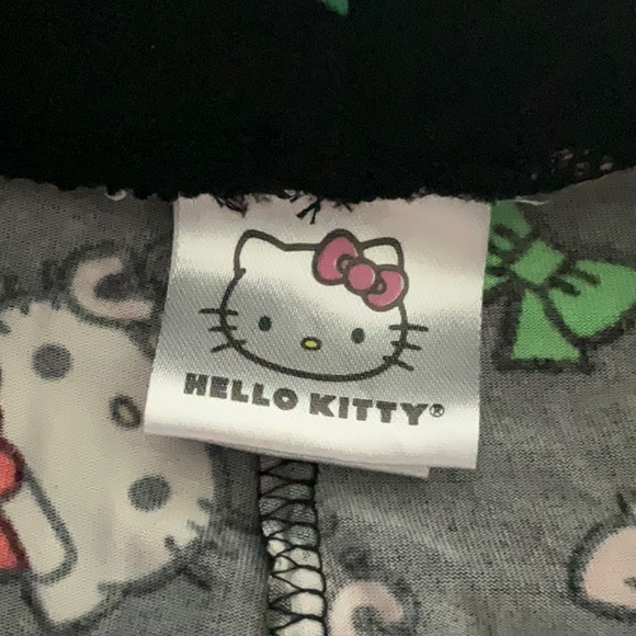Hello Kitty. Girls Christmas leggings. Size XS. NWT - Picture 3 of 4